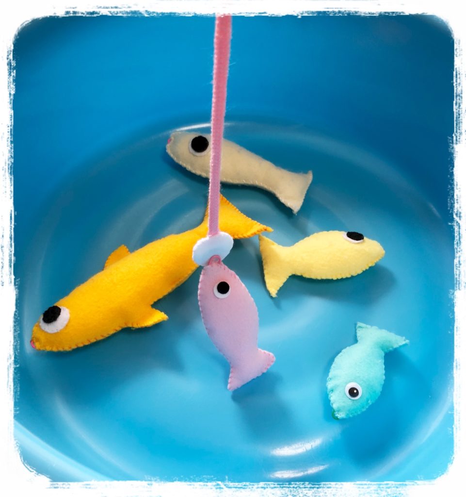 2 3歳におすすめ 手作りおもちゃ フェルトで作る簡単 さかな釣り セット ミーママいろはblog